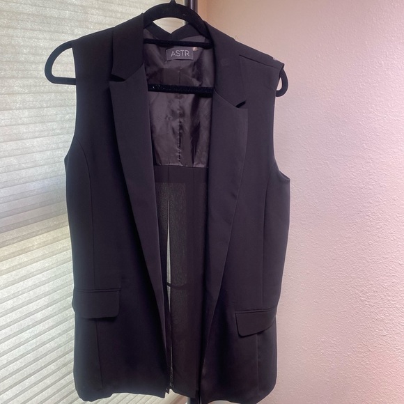 ✨ Aster Sleeveless Black Blazer with Pleated Chiffon Open Back ✨ Size S - Picture 5 of 9